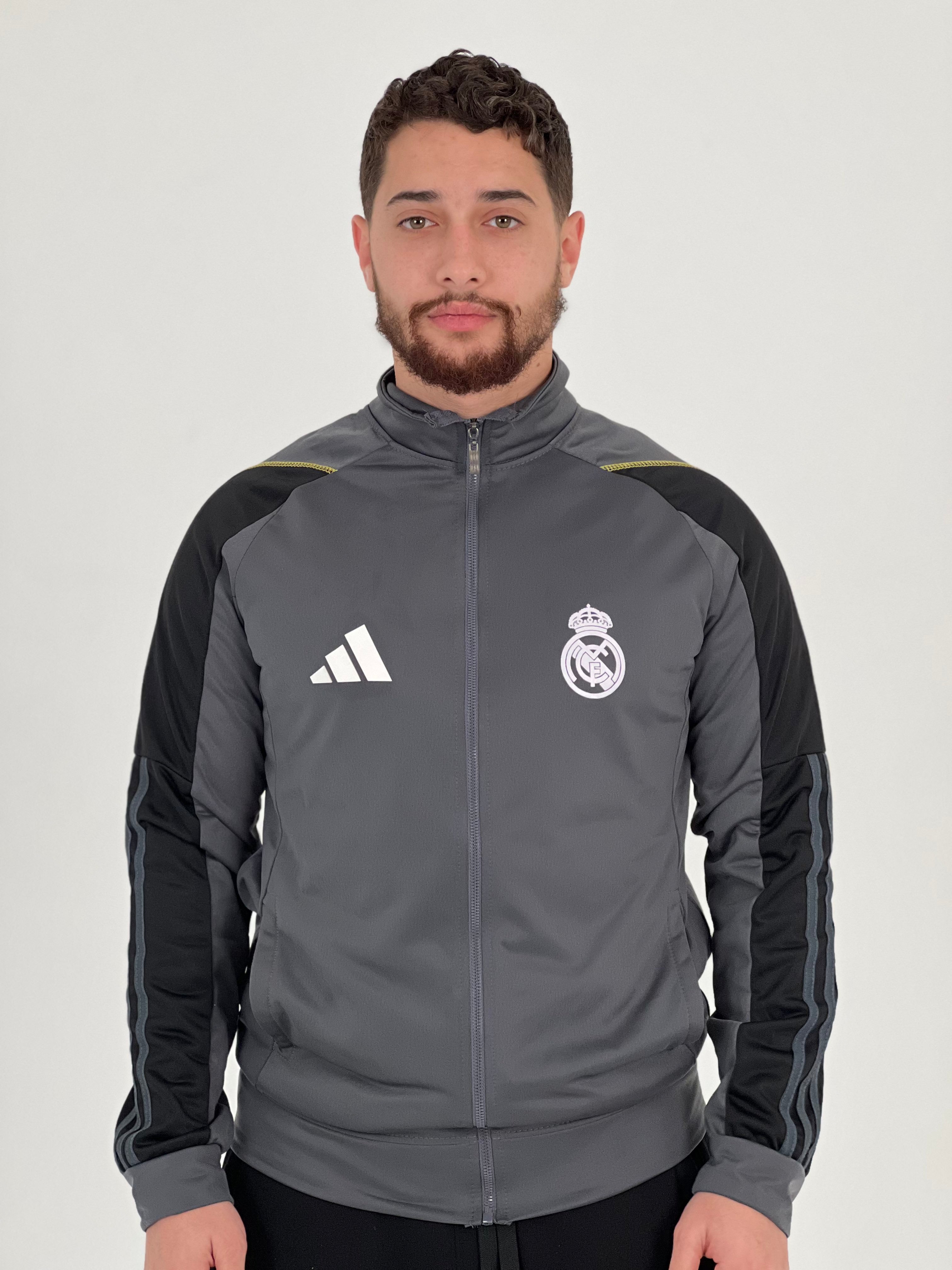 Real Madrid Track – soccer corner