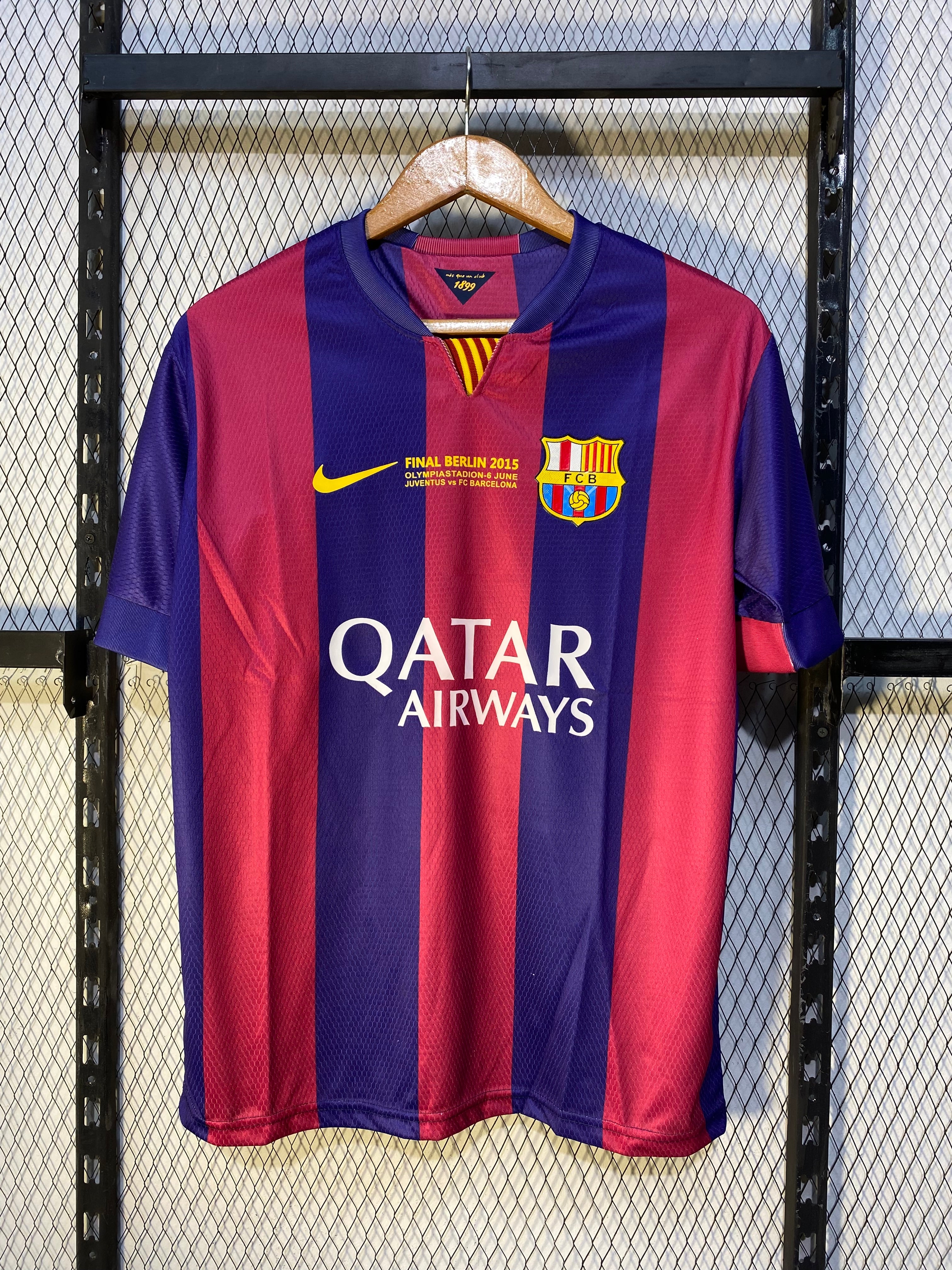 Barcelona 2015-16 Home Kit