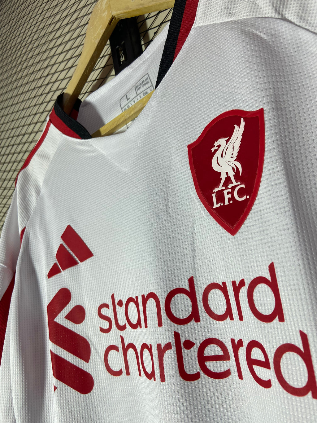 Liverpool 2025-26 Away Kit