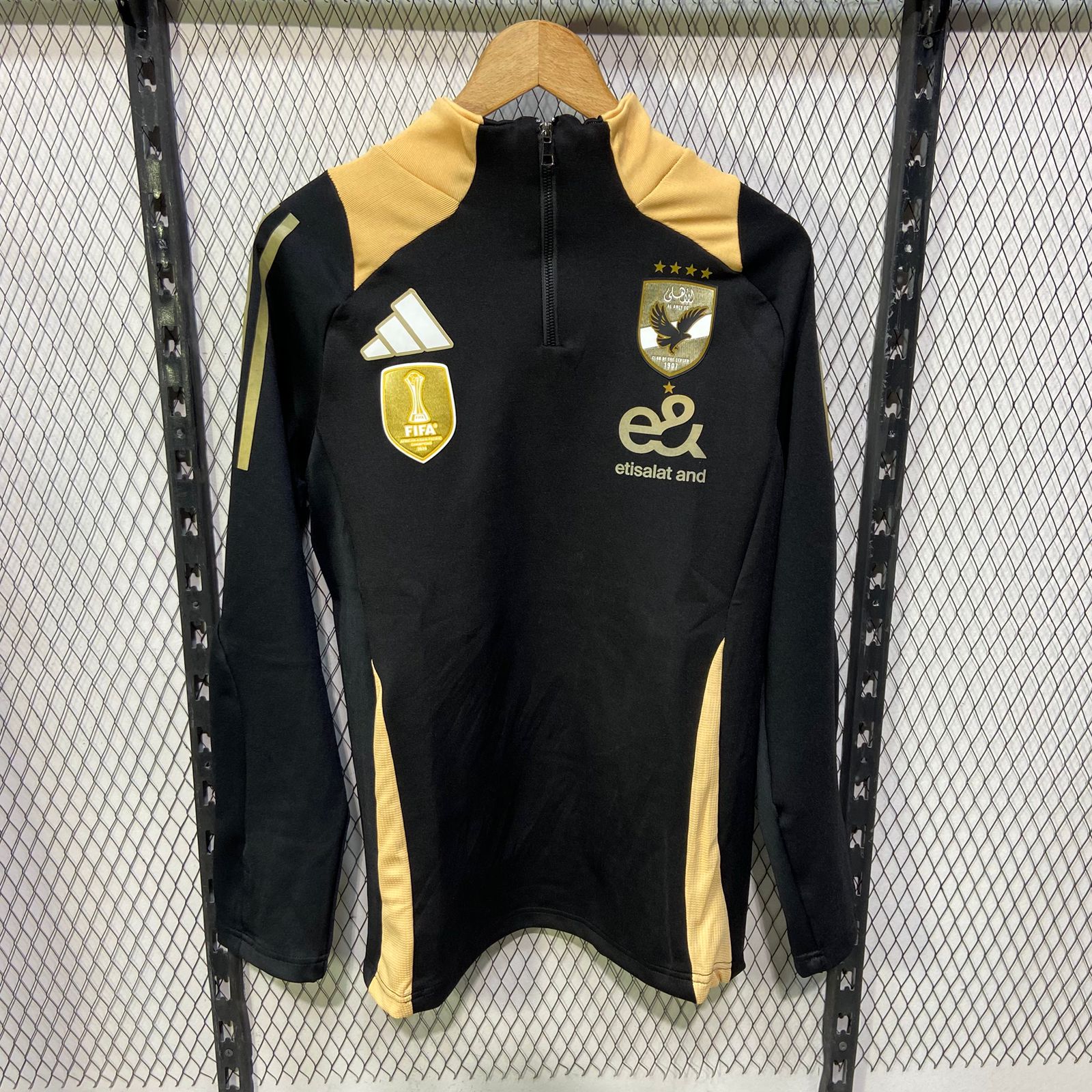 Ahly Black Track