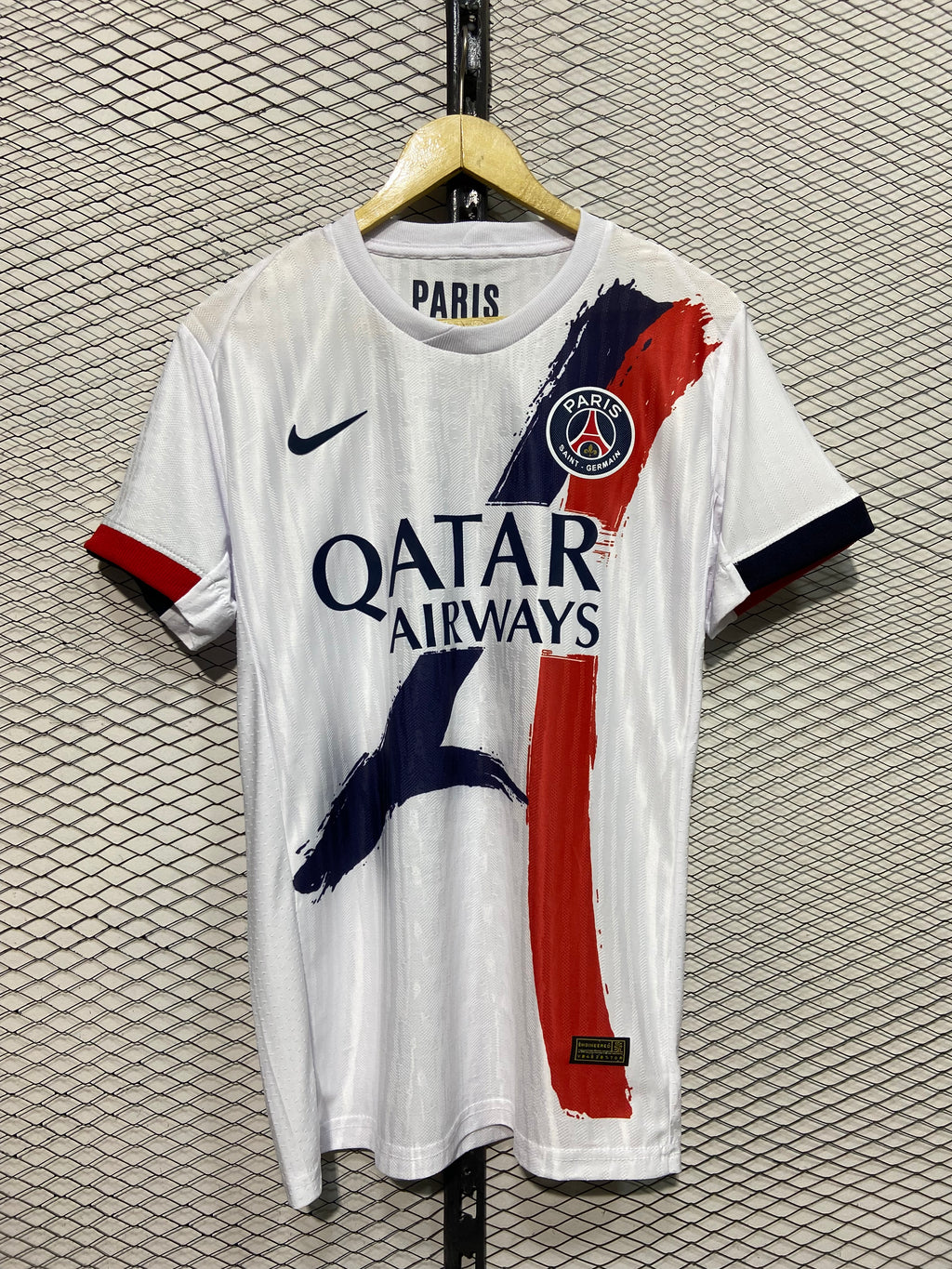 Paris Sant German 2025-26 Away Kit