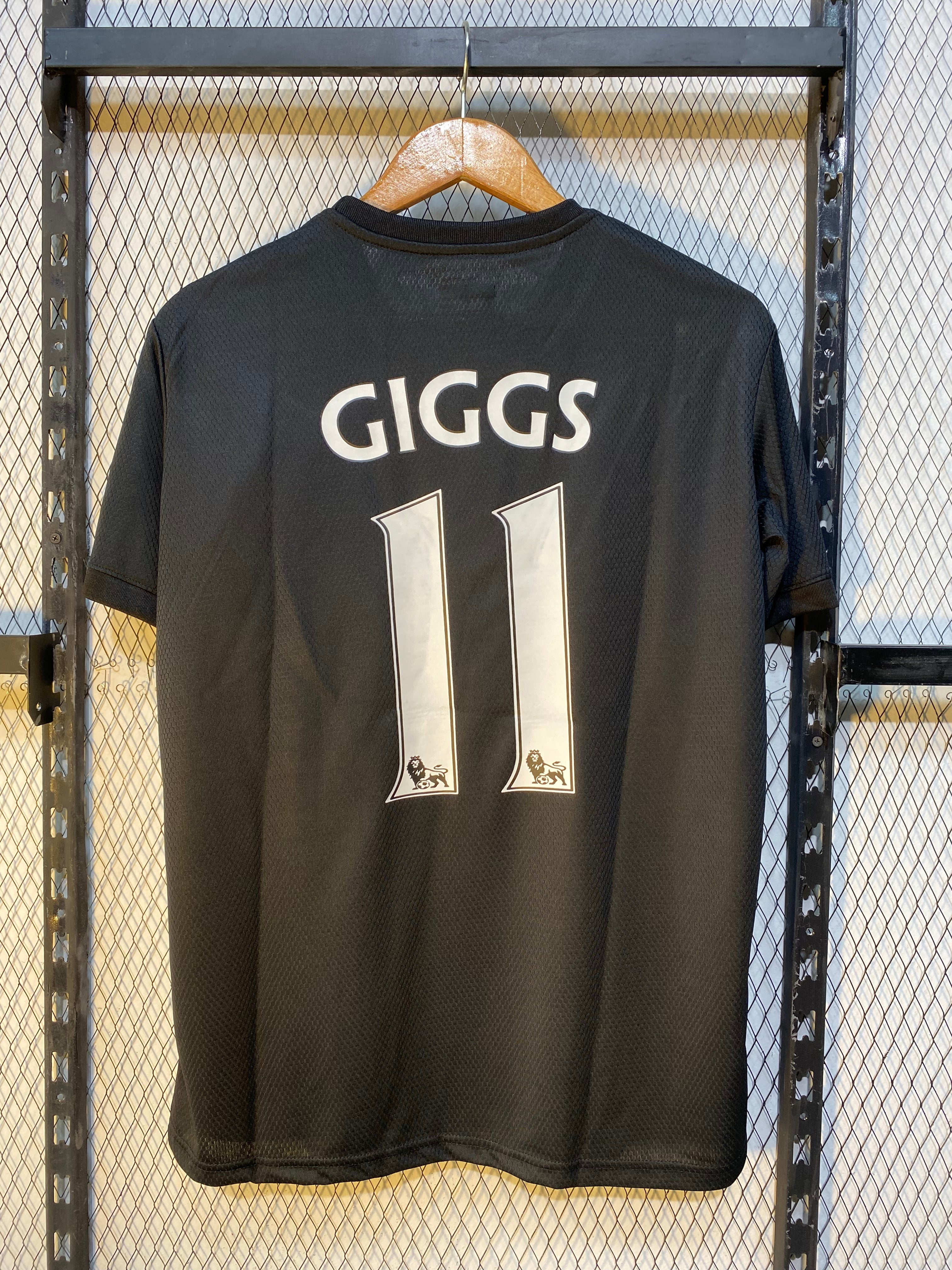 Manchester United 2009-10 Away Kit