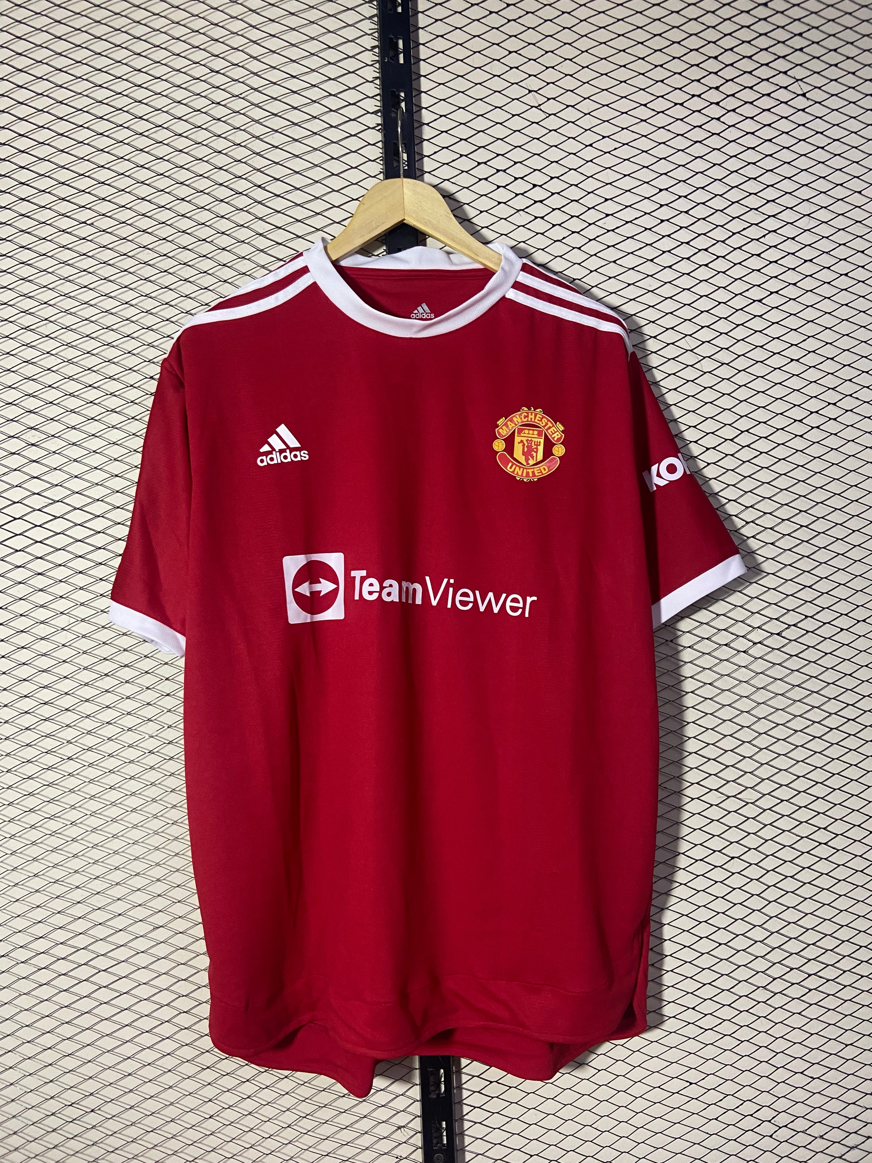 Manchester United 2021-22 Home Kit