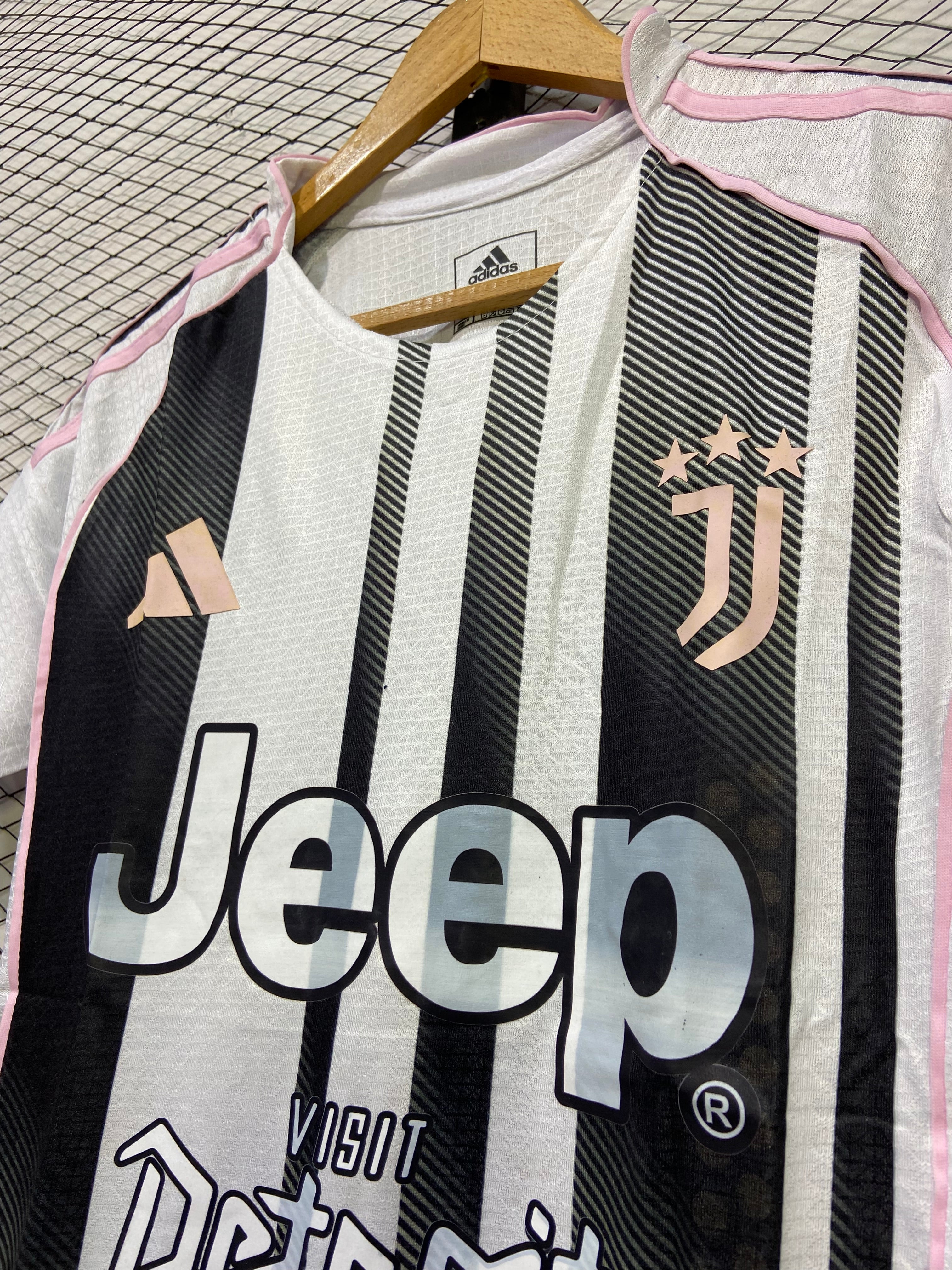 Juventus 2025-26 Home Kit