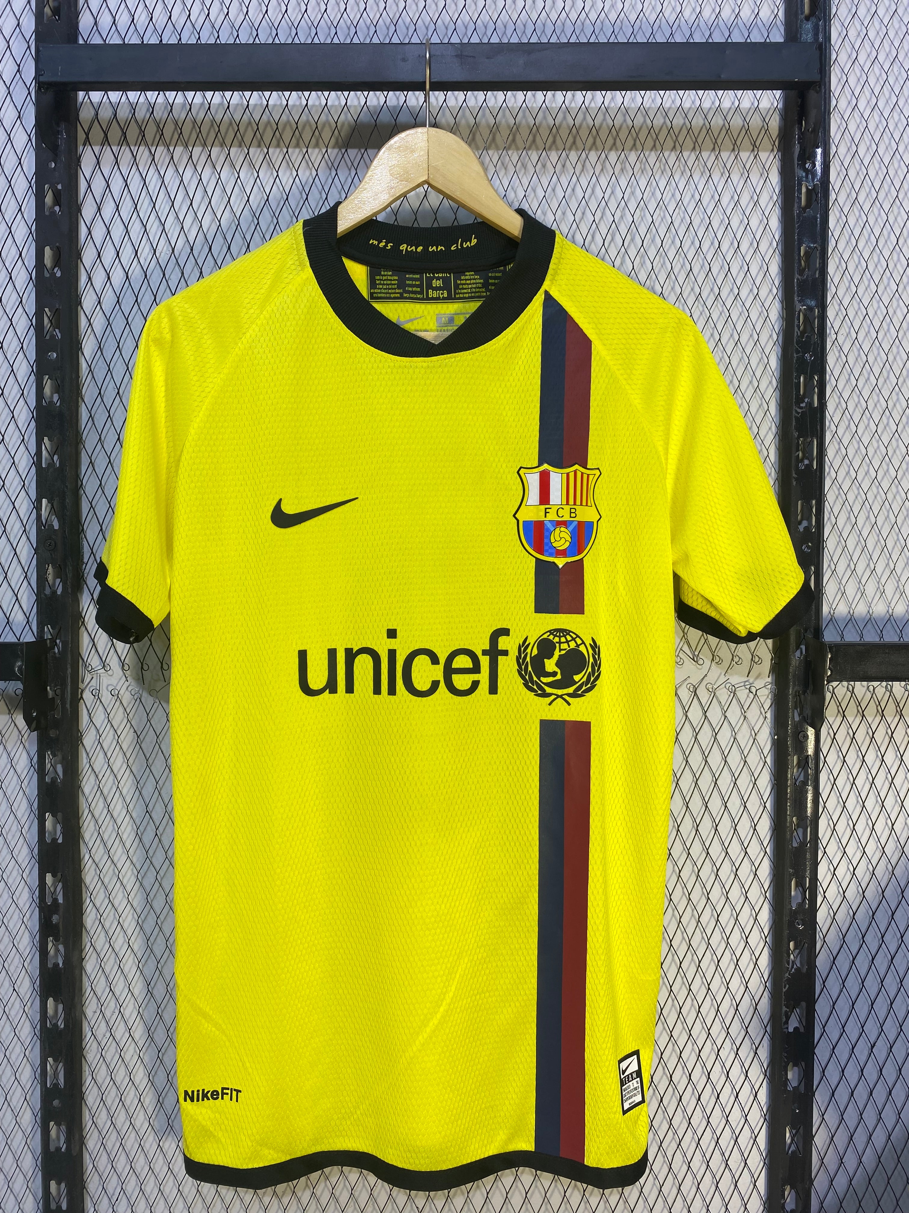 Barcelona 2009-10 3rd Kit