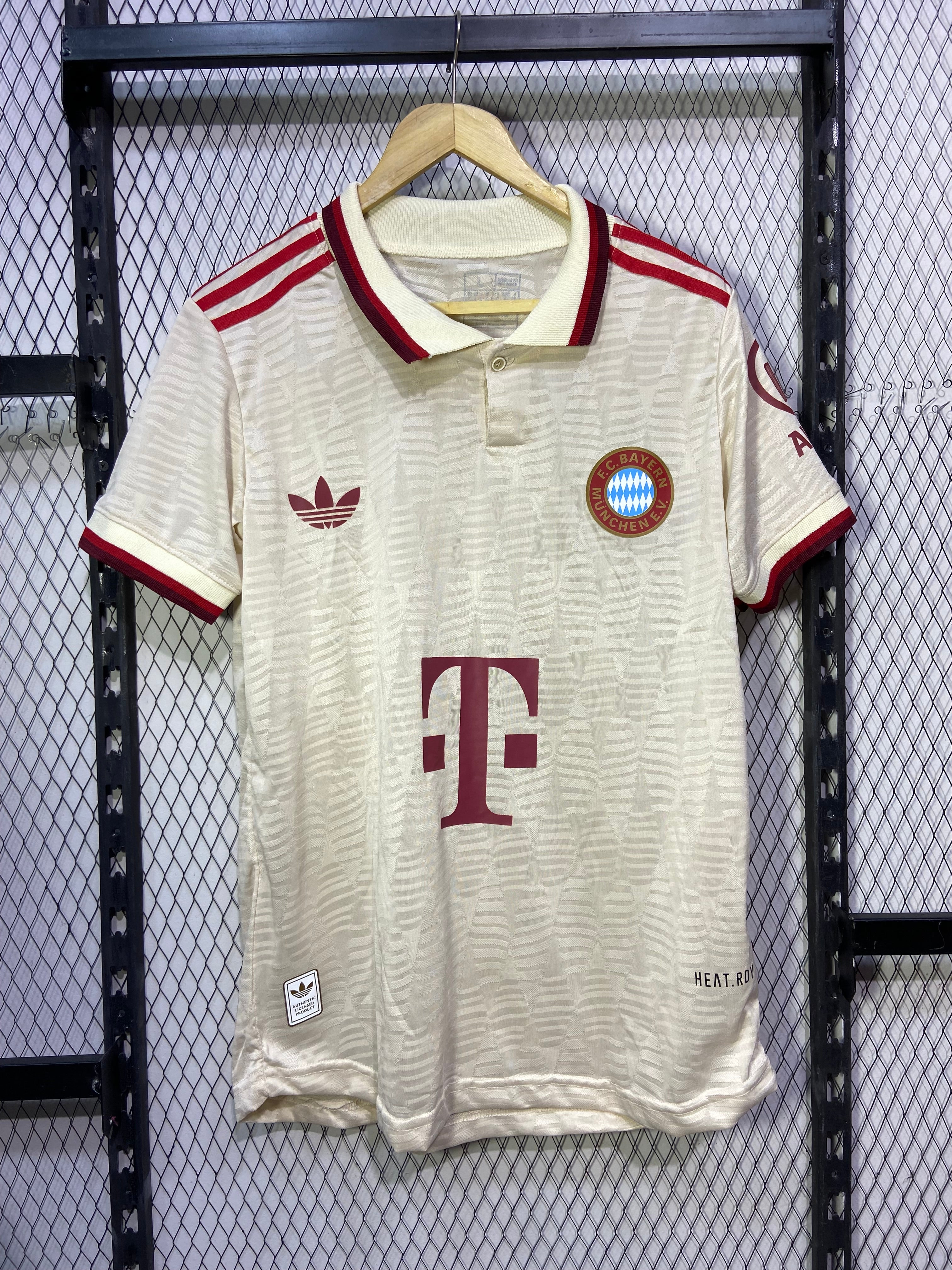 Bayern Munchen 2024-25 Away Kit