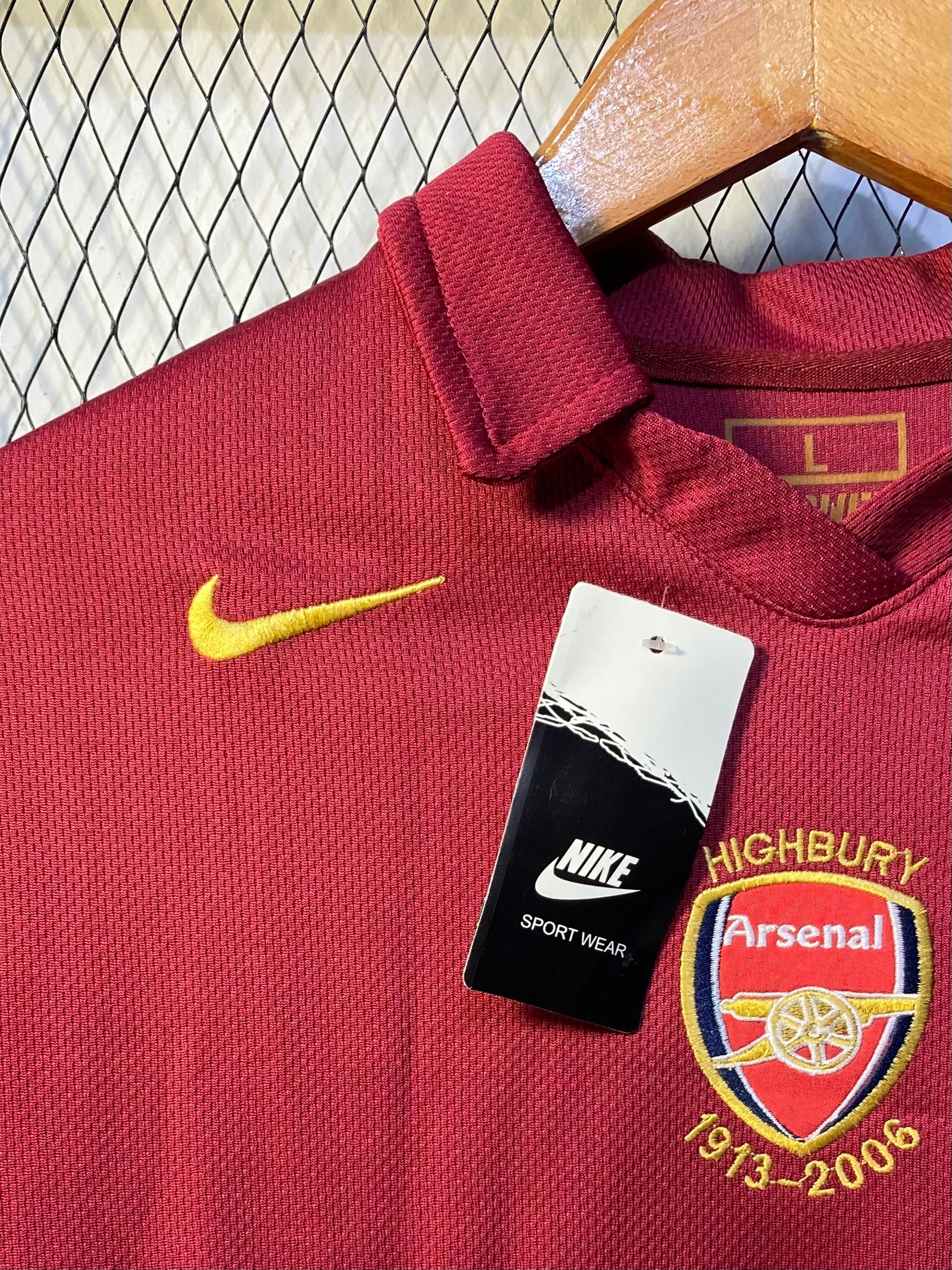 Arsenal 2005-06 Home Kit