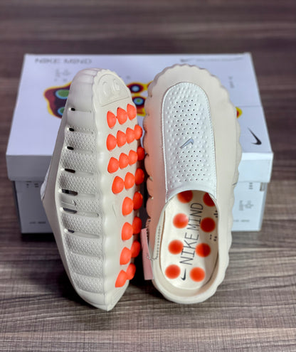 Nike Mind Slipper