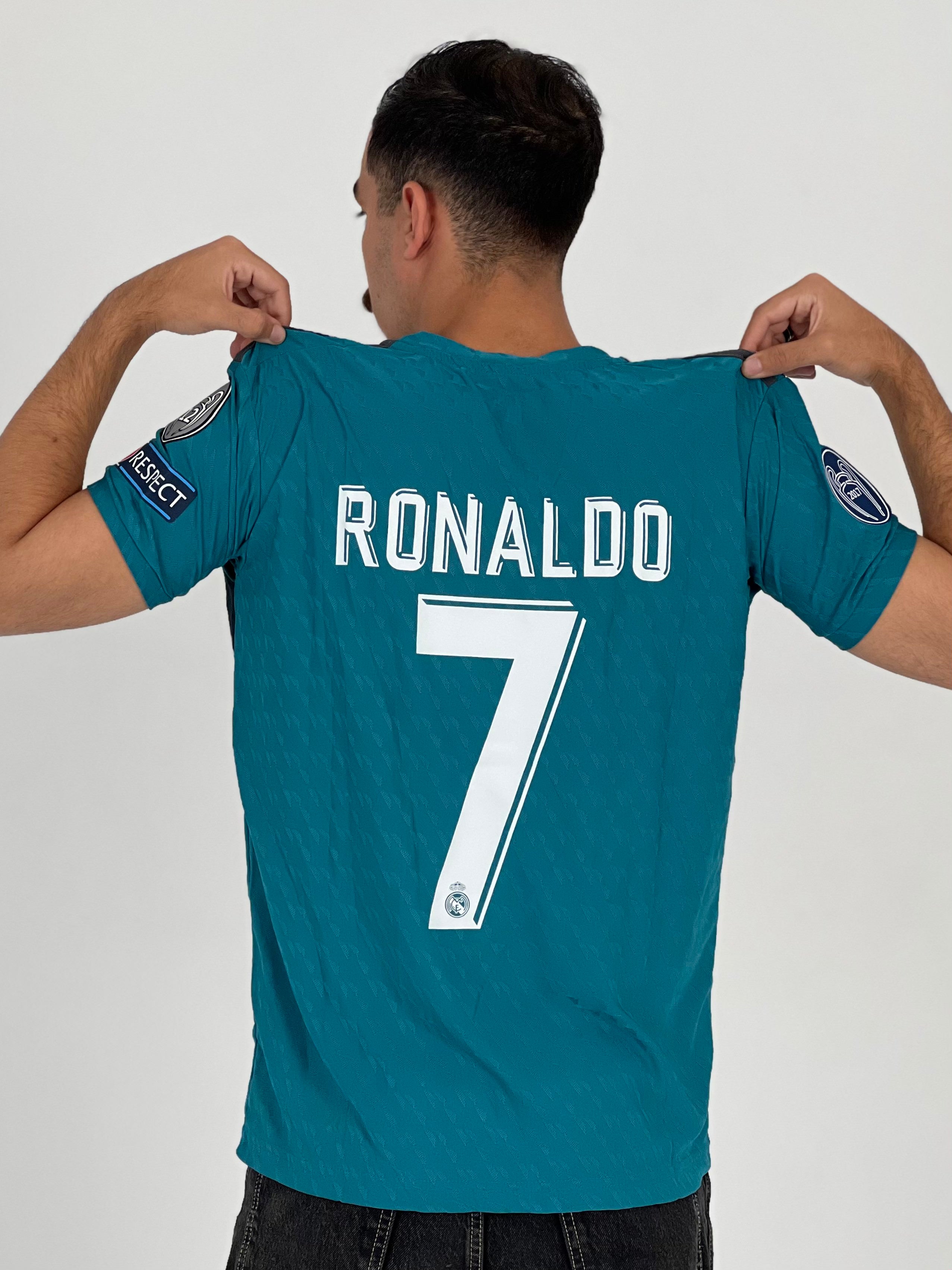 Real Madrid 2017-18 Away Kit