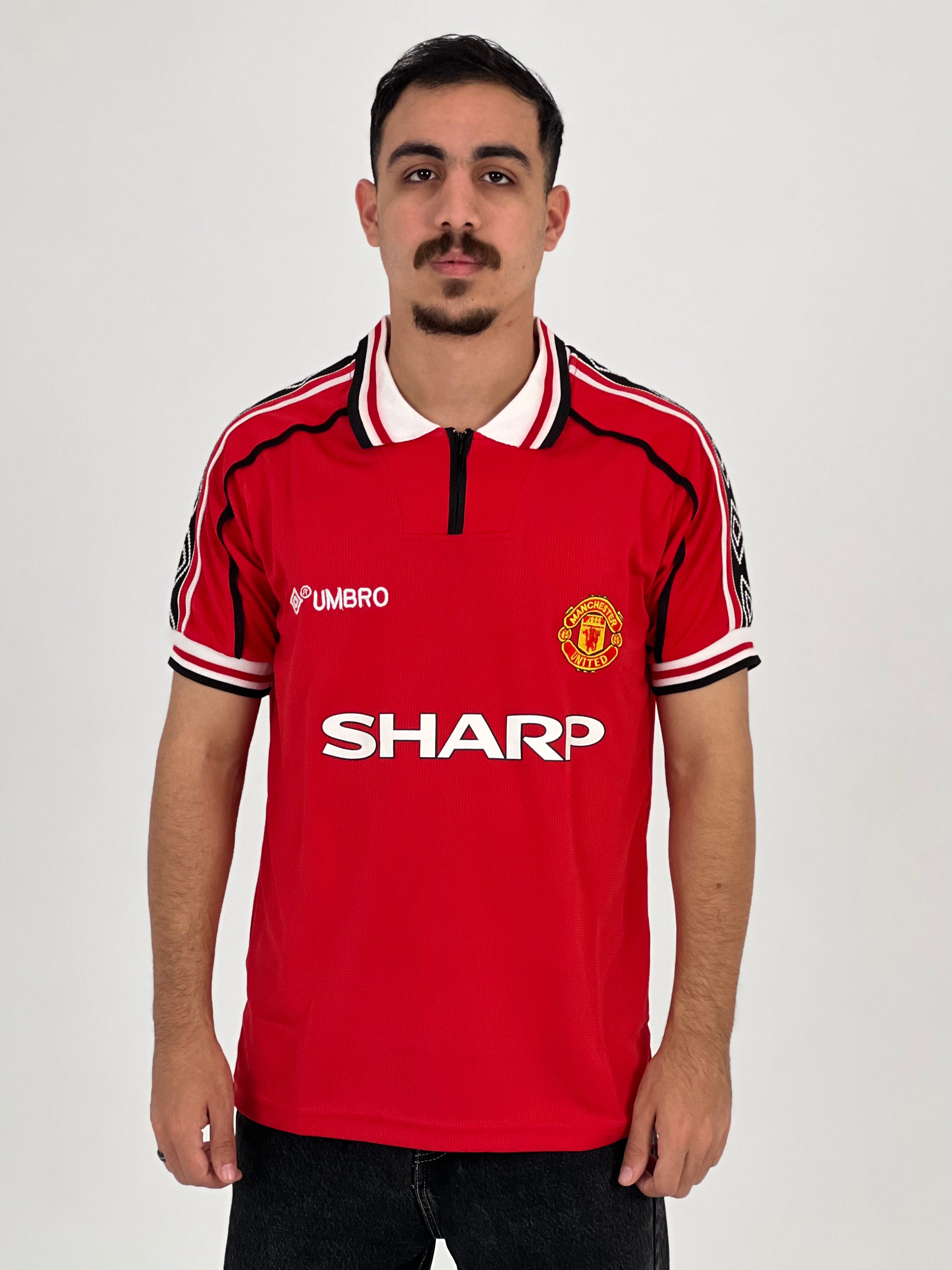 Manchester United 1998 Home Kit
