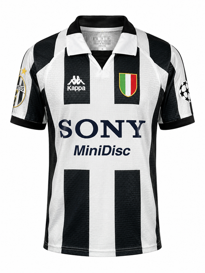 Juventus 1997/1998 Home Kit