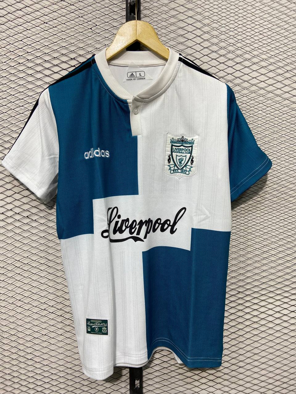 Liverpool 1995-96 Away Kit