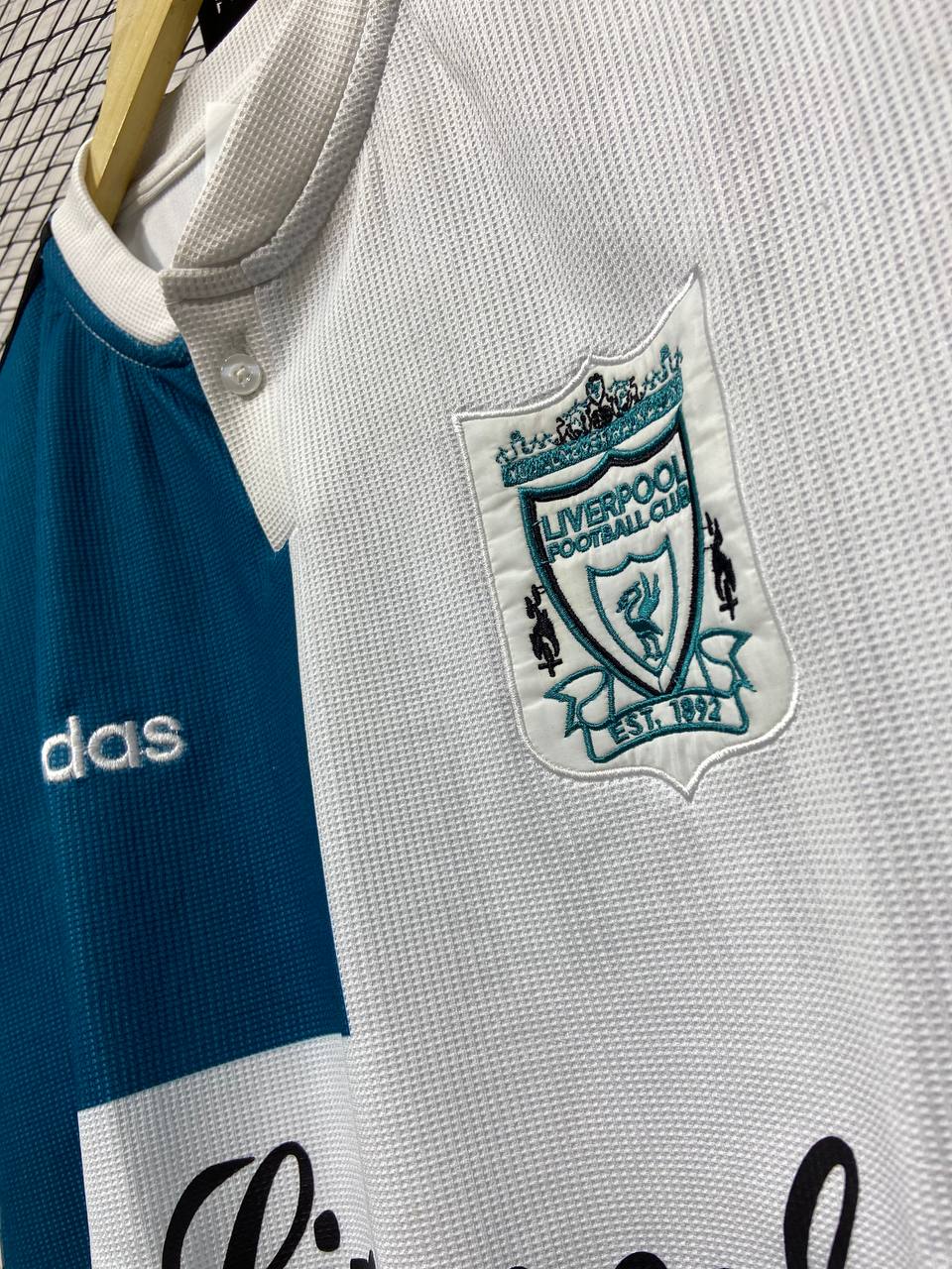 Liverpool 1995-96 Away Kit