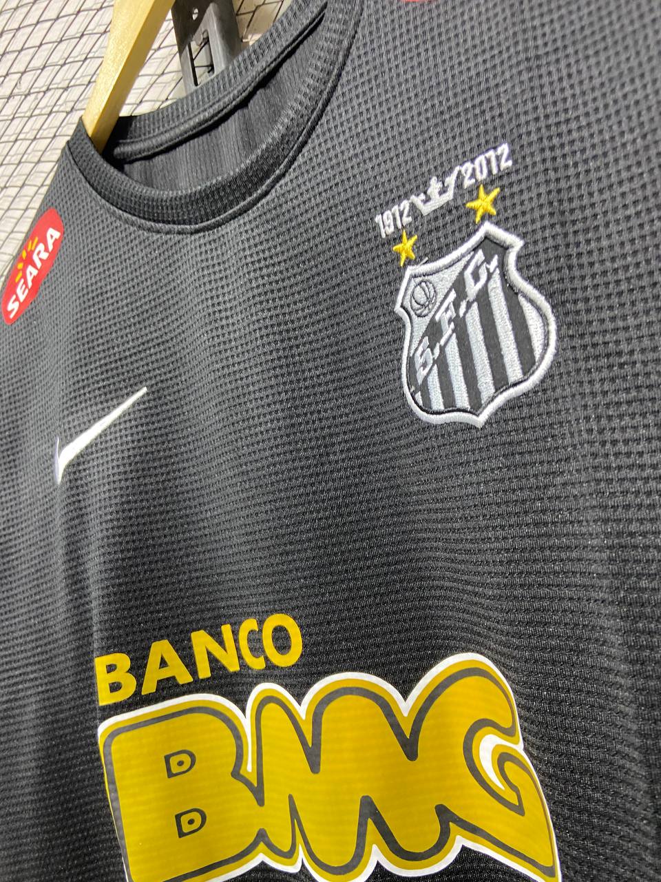 Santos 2011-2012 Away Kit
